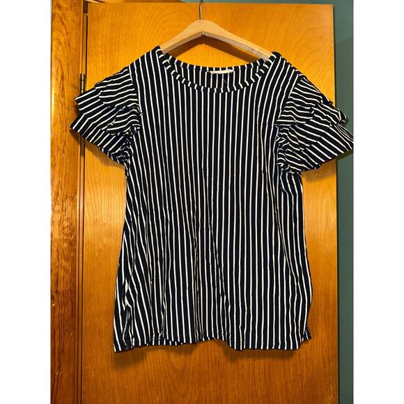 loveriche Tops - Loveriche Black and White Ruffled Short Sleeve Striped Shirt Size Large